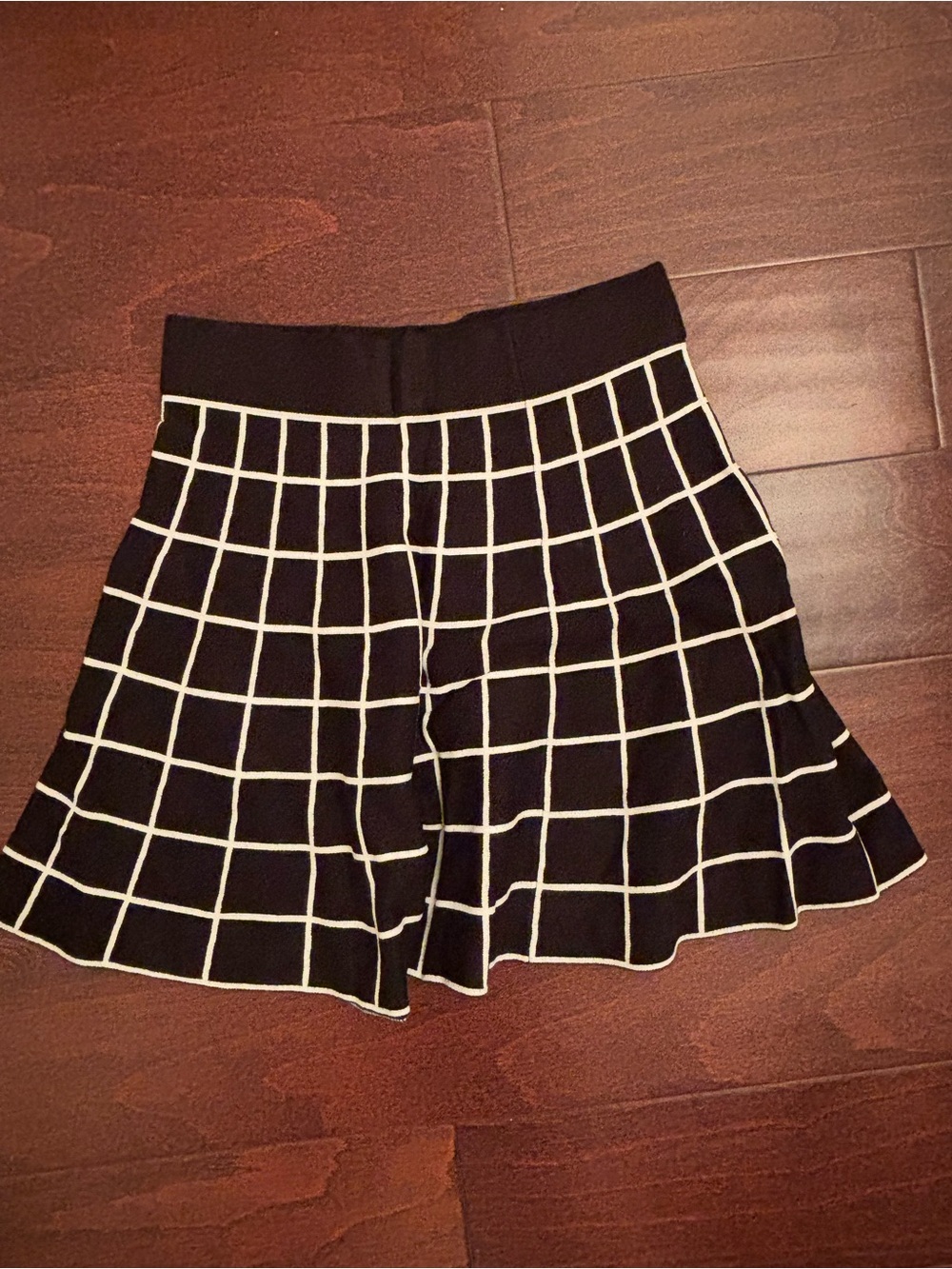 Women’s Plaid Skirt